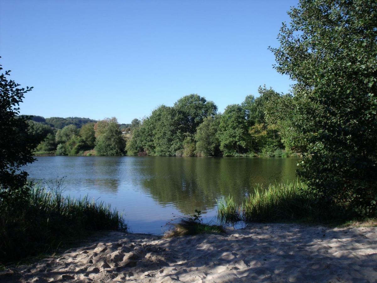 Grosses Ferienhaus Im Westerwald Mengerskirchen Luaran gambar
