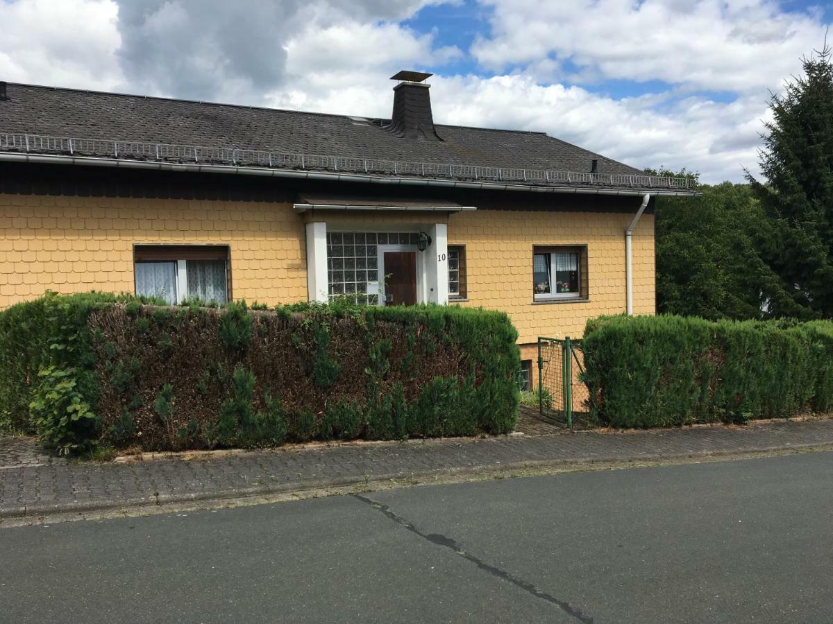 Grosses Ferienhaus Im Westerwald Mengerskirchen Luaran gambar